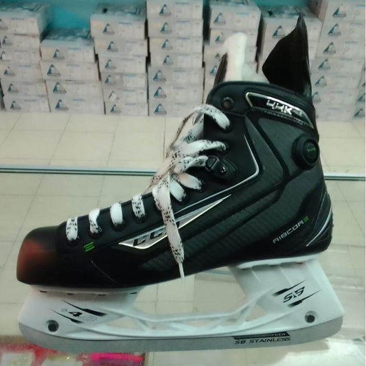 Patines de hockey sobre hielo CCM Ribcor 44K en oferta en Skate World