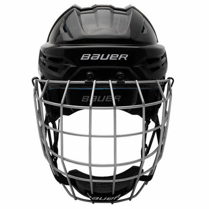 Casco de hockey Bauer RE-AKT 55 con rejilla tiene sistema de ajuste MONOLOCK para ajustar el casco. 